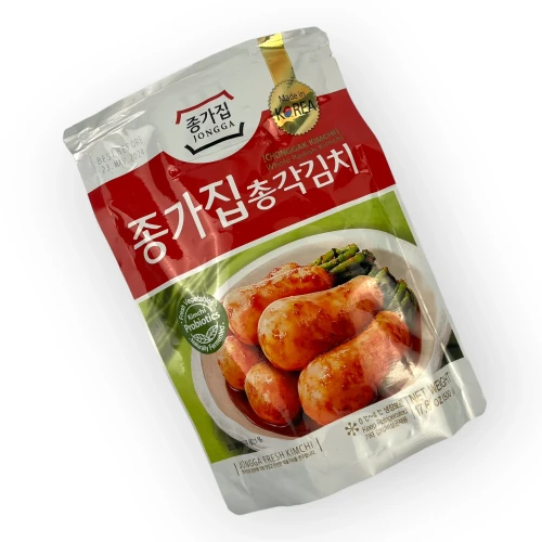 jongga-chonggak-cala-rzodkiew-kimchi-500g.webp