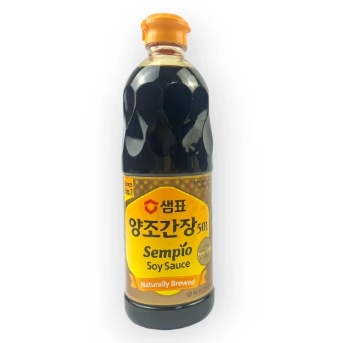 sempio-soy-sauce-naturally-brewed-501-860ml.webp