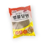 Korean Vermicelli Dangmyeon - makaron ze słodkich ziemniaków 1 kg | Hansung 