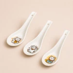 Łyżka ceramiczna do ramenu z kotkami | Emro