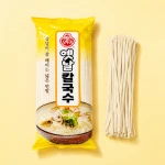 Wheat Noodle Wide Guksu - szeroki makaron pszenny 500 g | Ottogi